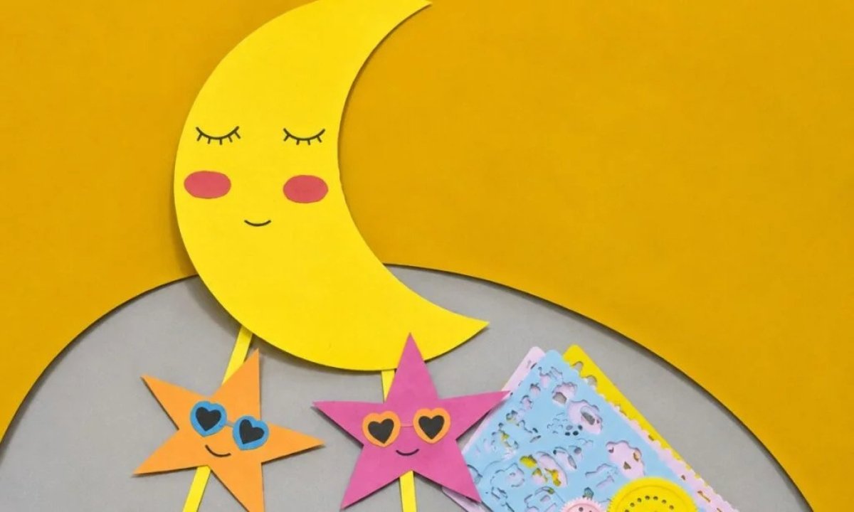 How to Make Moon Paper Craft
